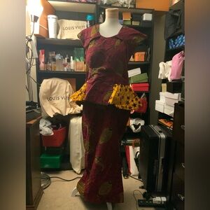 Womens African native gown. Brand new. Sz. 14-16.